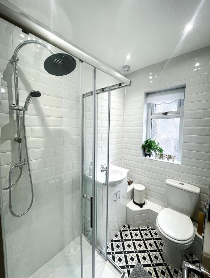 Large Walton House - Efc & Lfc * Liverpool